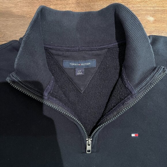 Tommy Hilfiger 1/4 Zip Mock Neck Sweatshirt Men's Size L Navy Blue Pullover Logo - Picture 2 of 8
